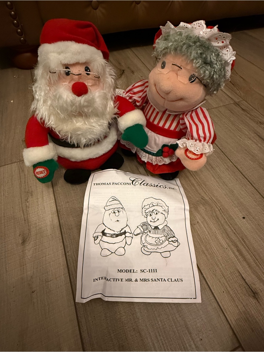 Vtg Thomas Pacconi Interactive Santa & Mrs Claus Plush Set SC1111 READ
